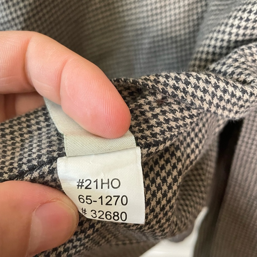 Orvis Button Down Long Sleeve - Picture 6 of 9